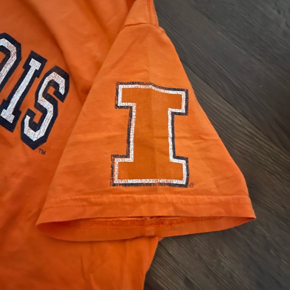 University of Illinois Tee - Picture 4 of 5